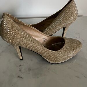 Elegant Gold High Heel Pumps - David’s Bridal